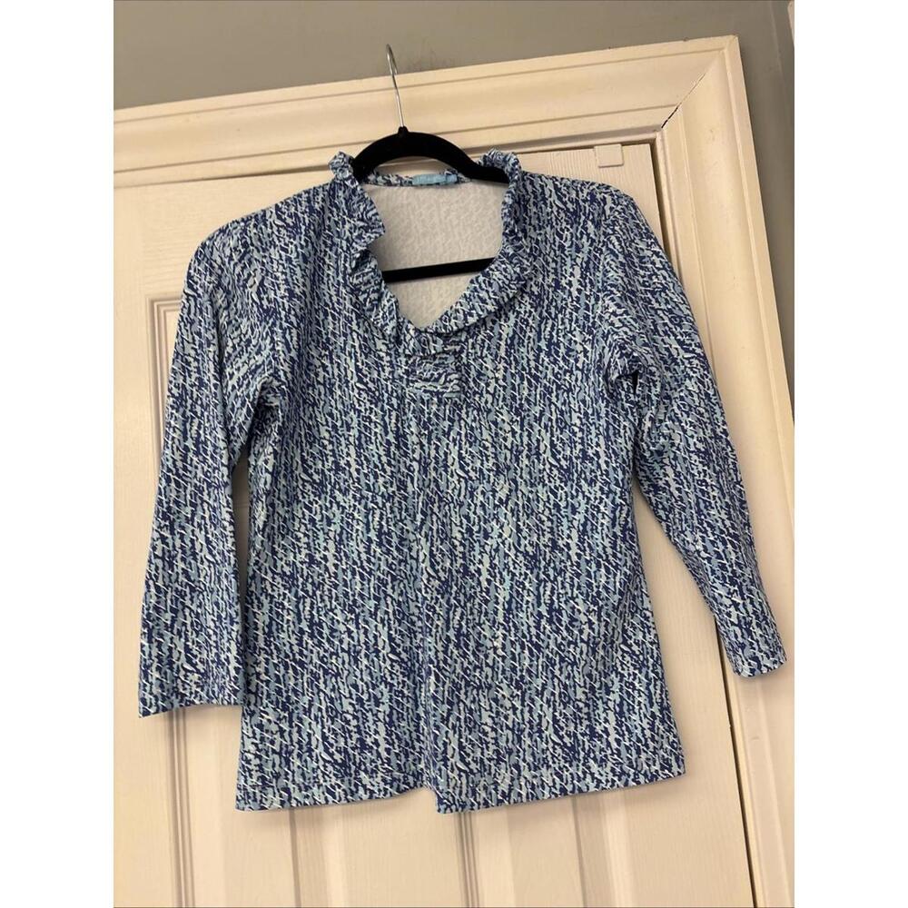 J Mclaughlin XS Blue Patterned Ruffle Neck 3/4 Sleeve Top - Picture 3 of 8
